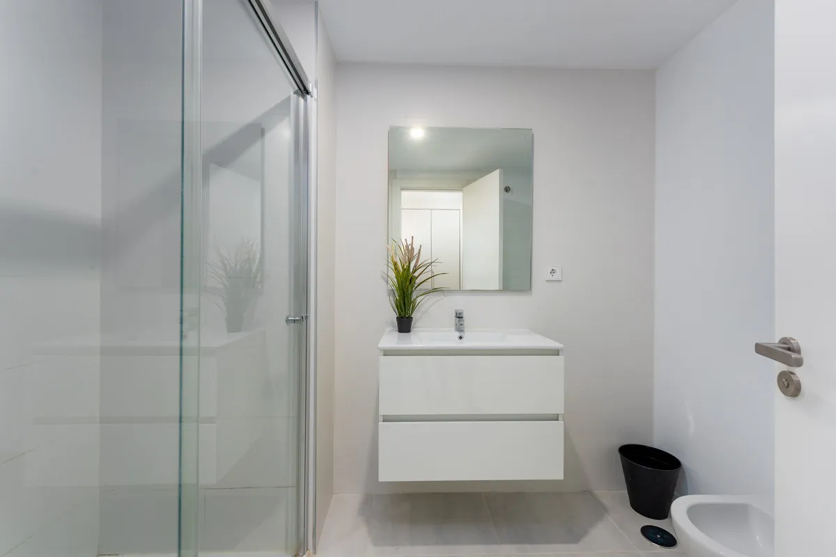 ba516dd0-9735-4899-9646-b44570a9039c