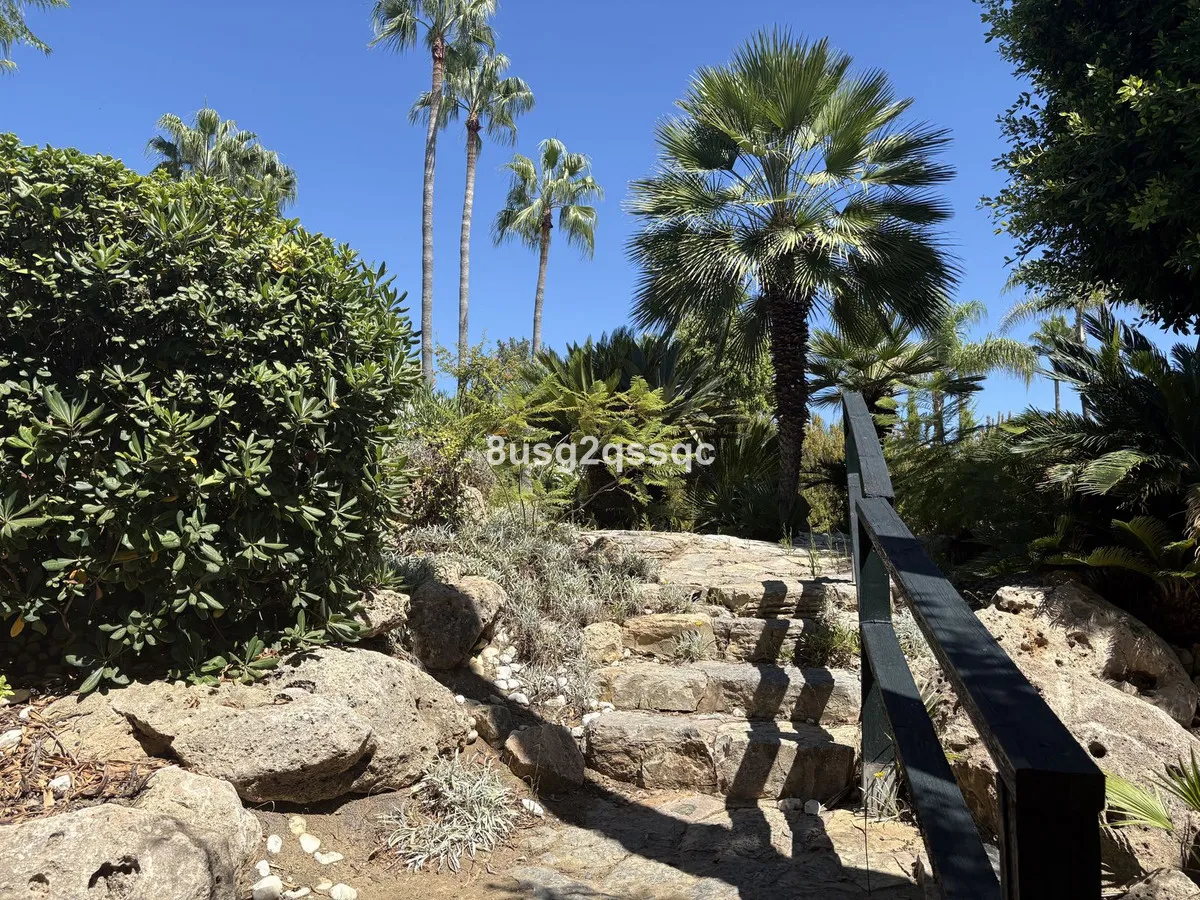 1c34dfd5-8750-421c-886f-151a3dae9cca