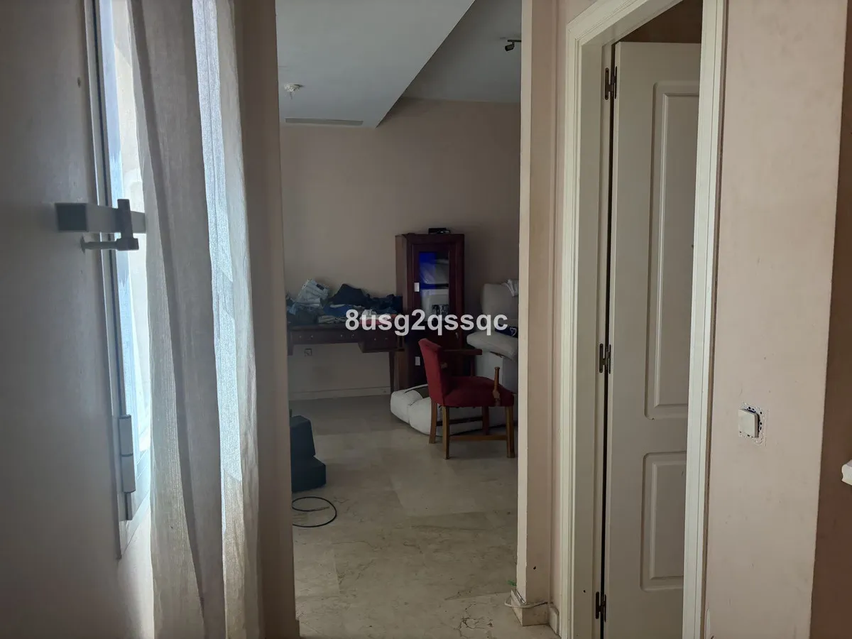 5ac716b2-a538-4c8d-baa7-79e498b0f331