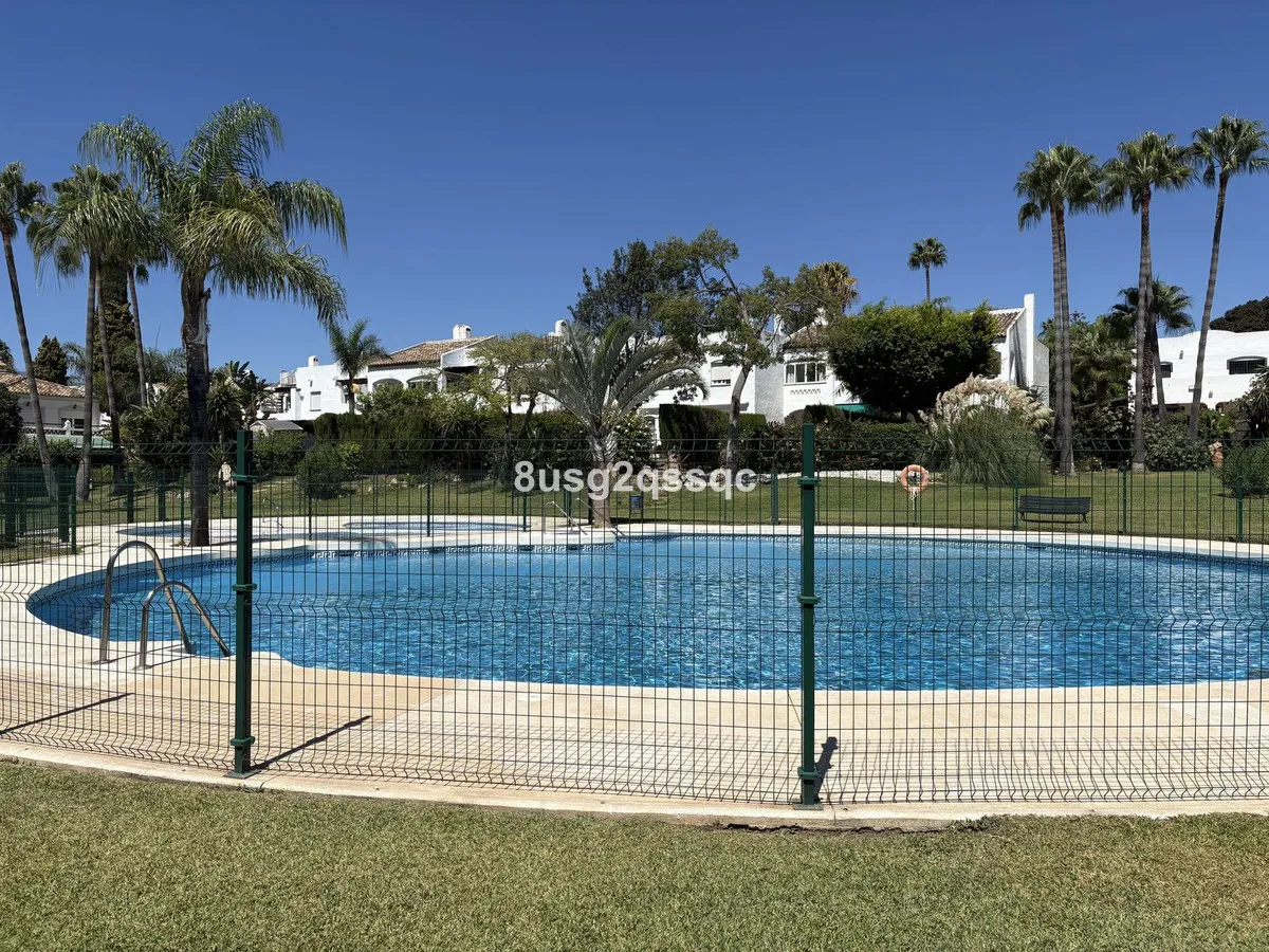 9c87e9e2-895e-4eef-abc1-9ffba850a94f