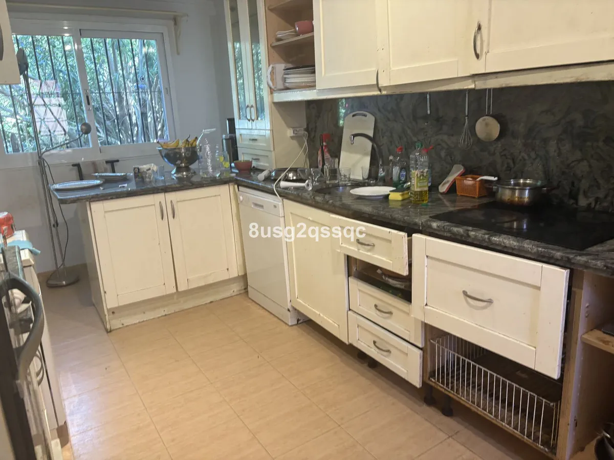 e54b938c-4ed7-45ae-aec1-f465c8160efe