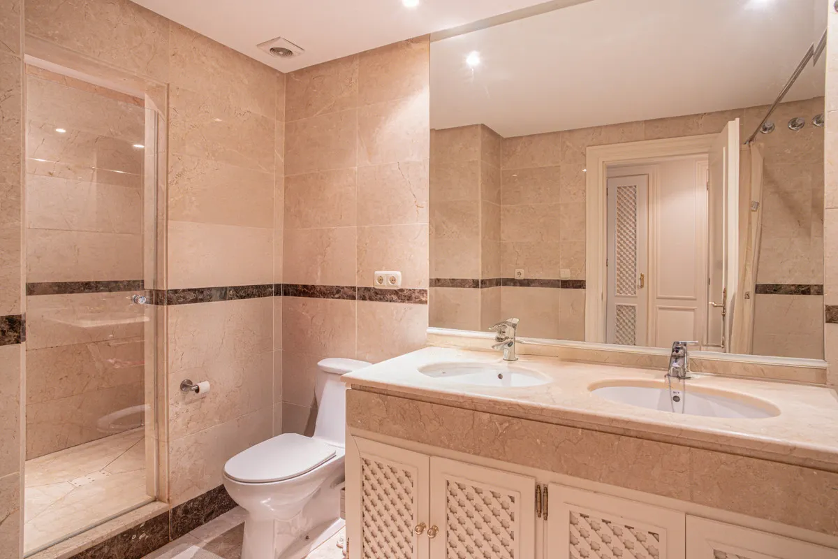 0ece526e-9d65-48af-9b0a-e3e7a354f229