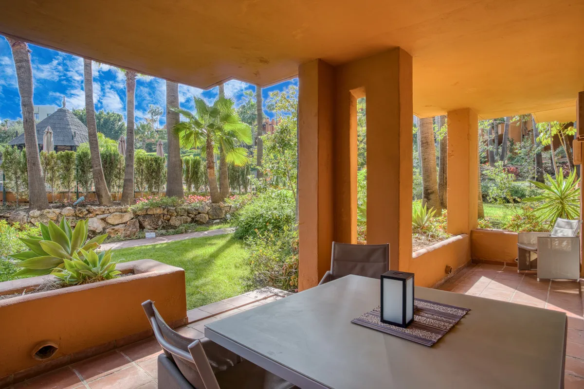 819289d8-9d7a-414f-b25b-52a8671ad954