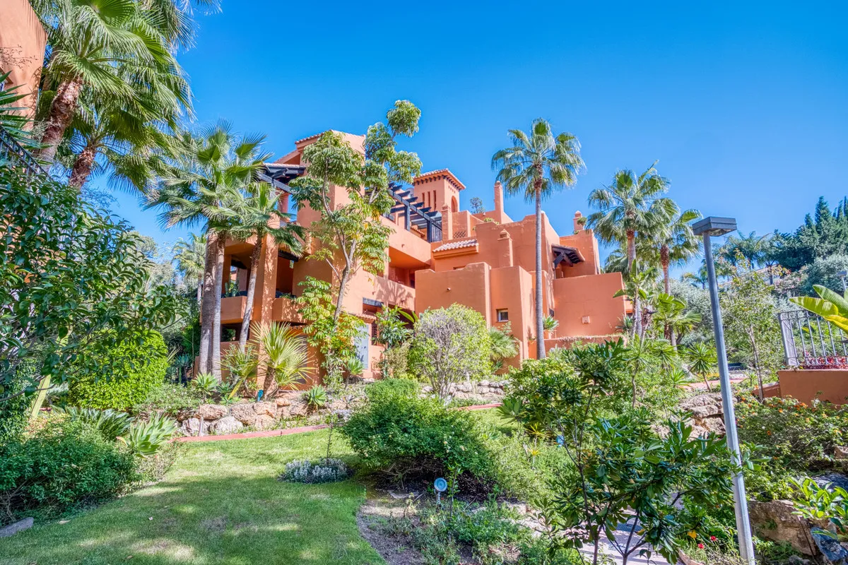 d147509b-465e-431e-b1d3-2a54478359e6