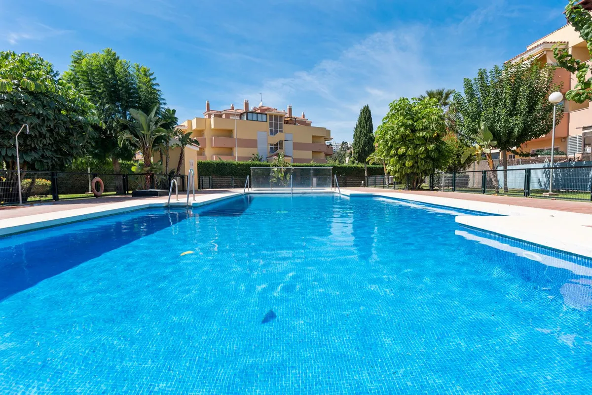 4fd3d1b7-9dd9-49fb-ad49-1741e2fc1519