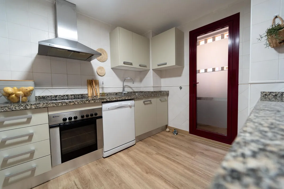 451a2723-e31b-447f-a148-786000f4adf0