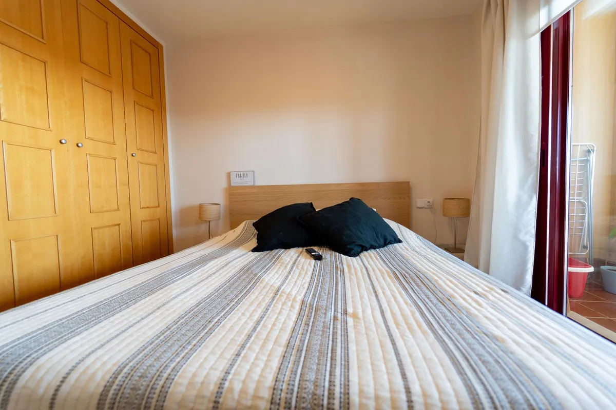 aba56433-d33e-483b-8fb2-d3b6fe01737d