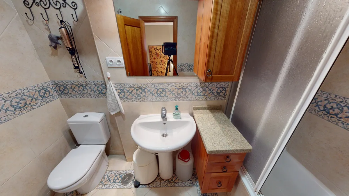 71453d00-c715-4cf6-8da2-0a07f0217a18