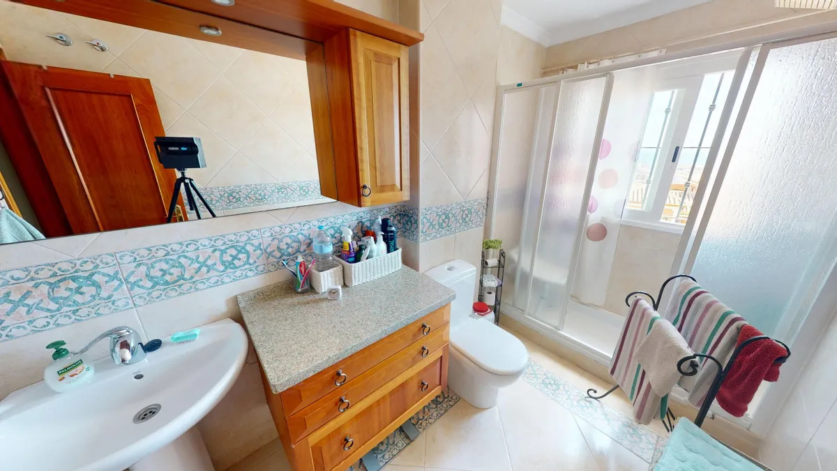 bbf2b9dd-9818-4f2c-9daf-f3d317d3da85