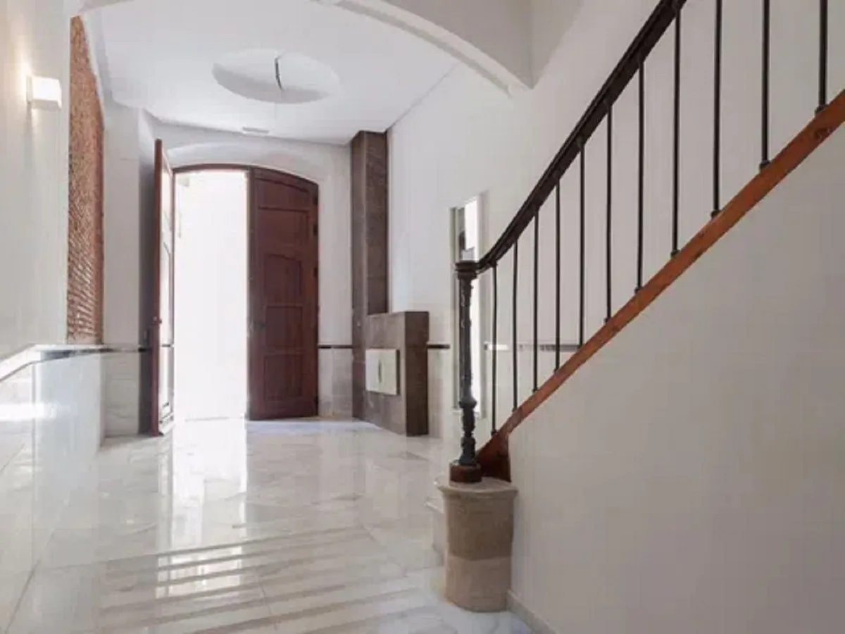 bb5a5f89-a655-41d1-bd06-d5e7595de254