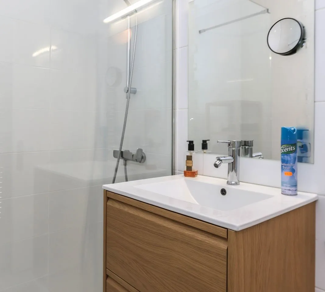 3c876c18-7216-4e60-9c93-6e3e1f9709d6