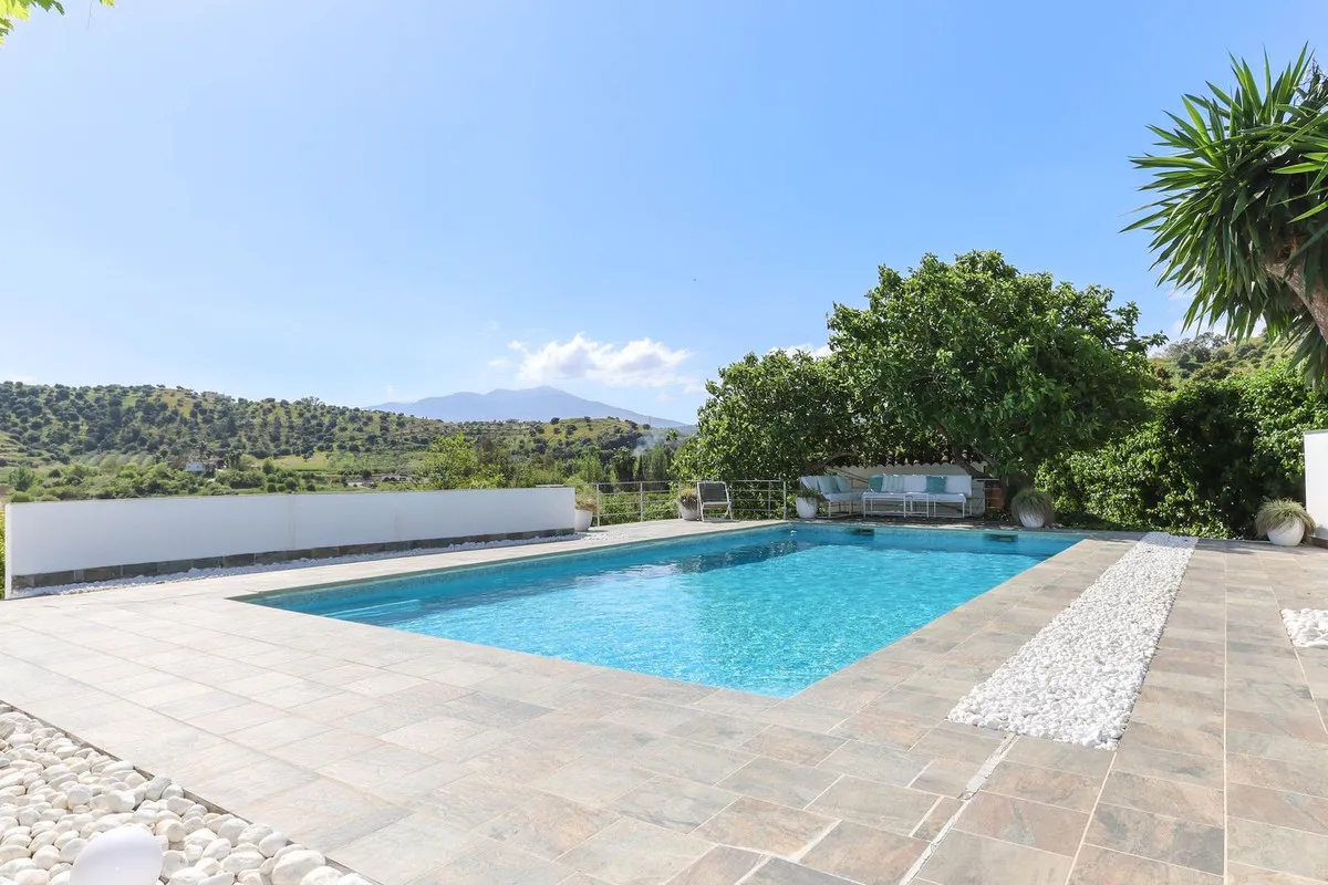 3e338bcc-7c5e-4a9e-b4df-fdf3180c74a1