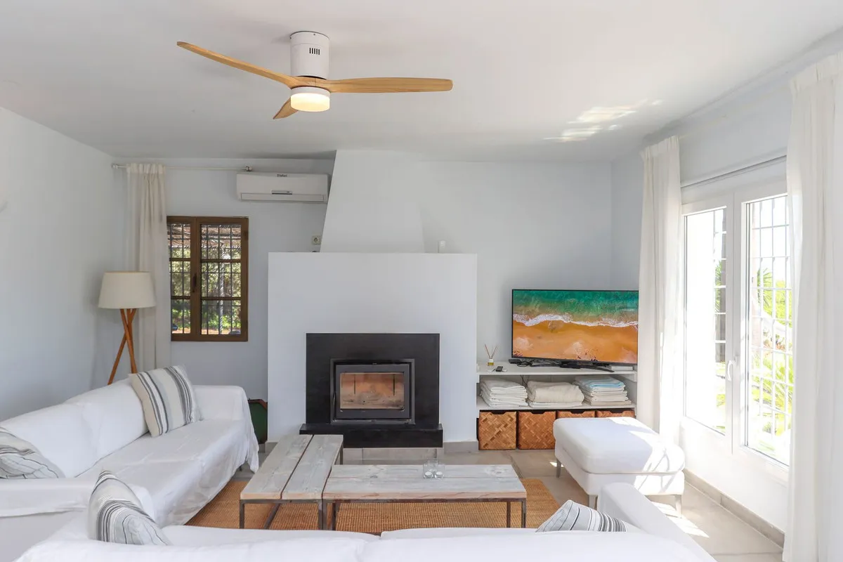 528fa366-3d07-4330-a8eb-100c7f08d003