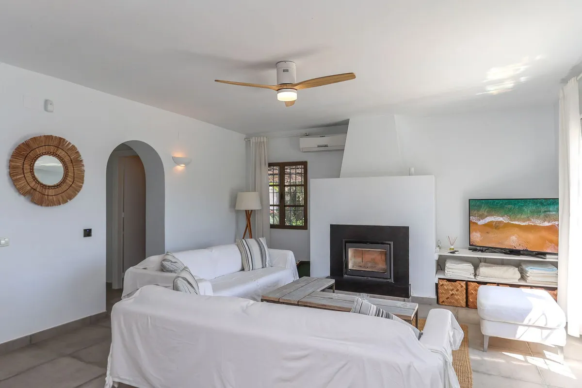 7673b025-bd22-4859-b2cf-8d6e0ae222f0