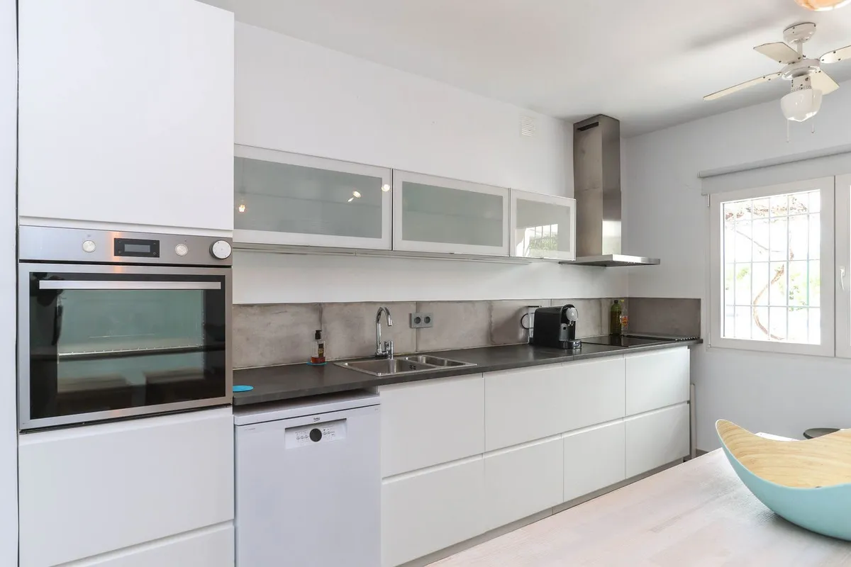 7f76a9d3-ee3a-4b82-9014-f37416fc1a8b