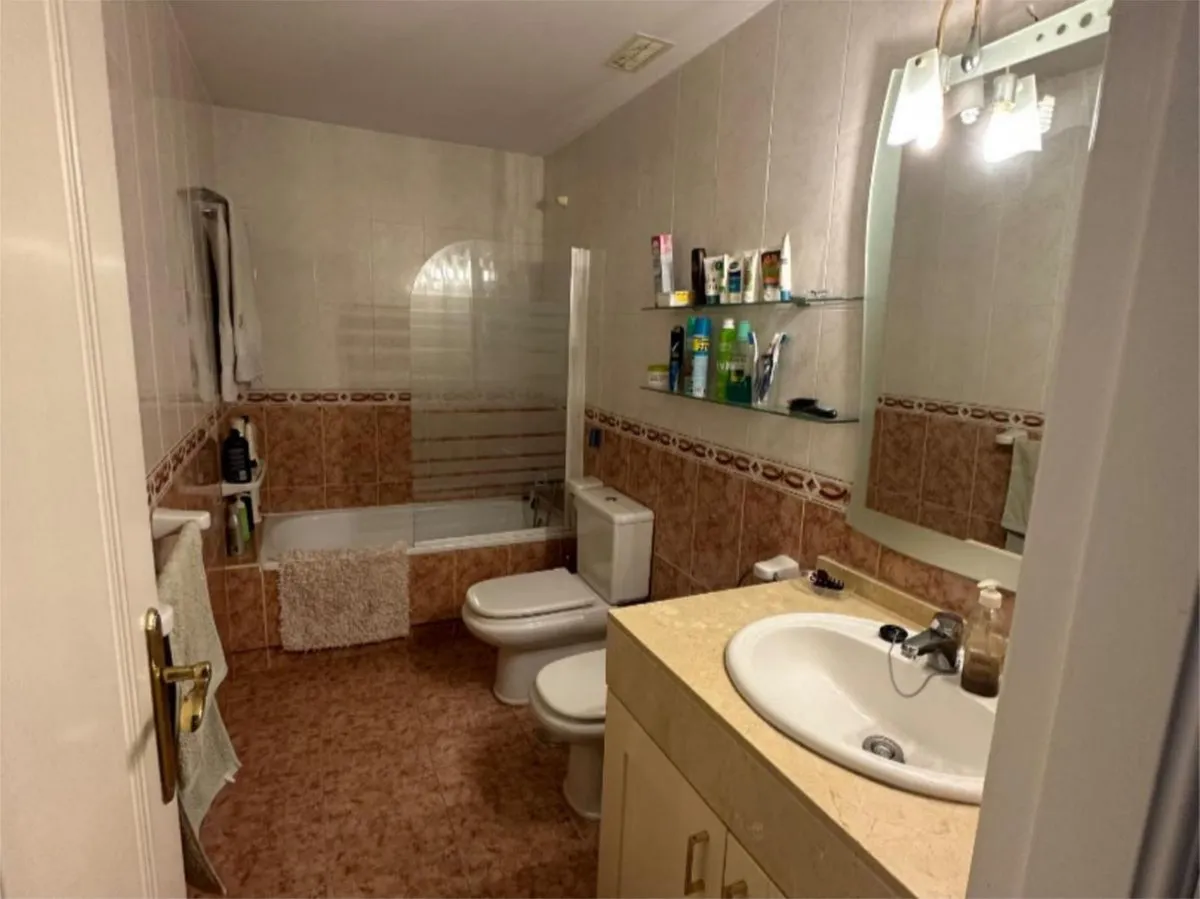 5b591723-319d-408a-a780-82205e00a3b2