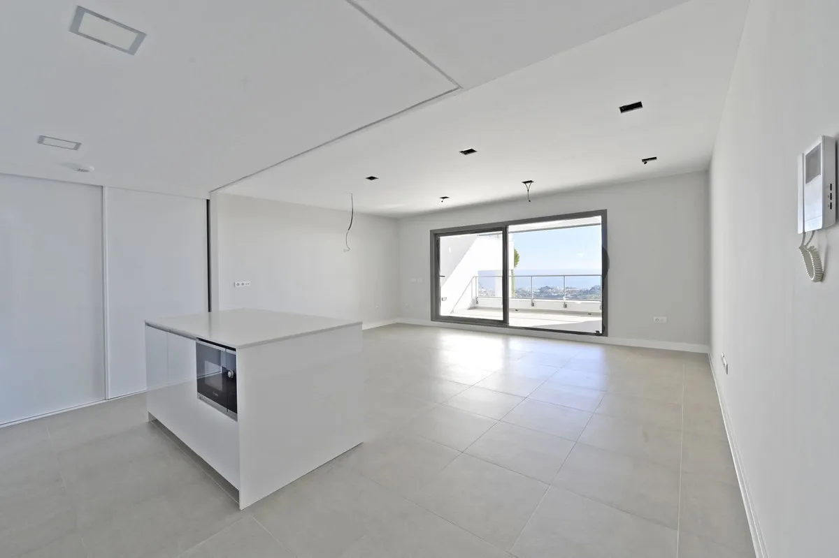 021acf62-caef-4519-aff8-9276a41e9523