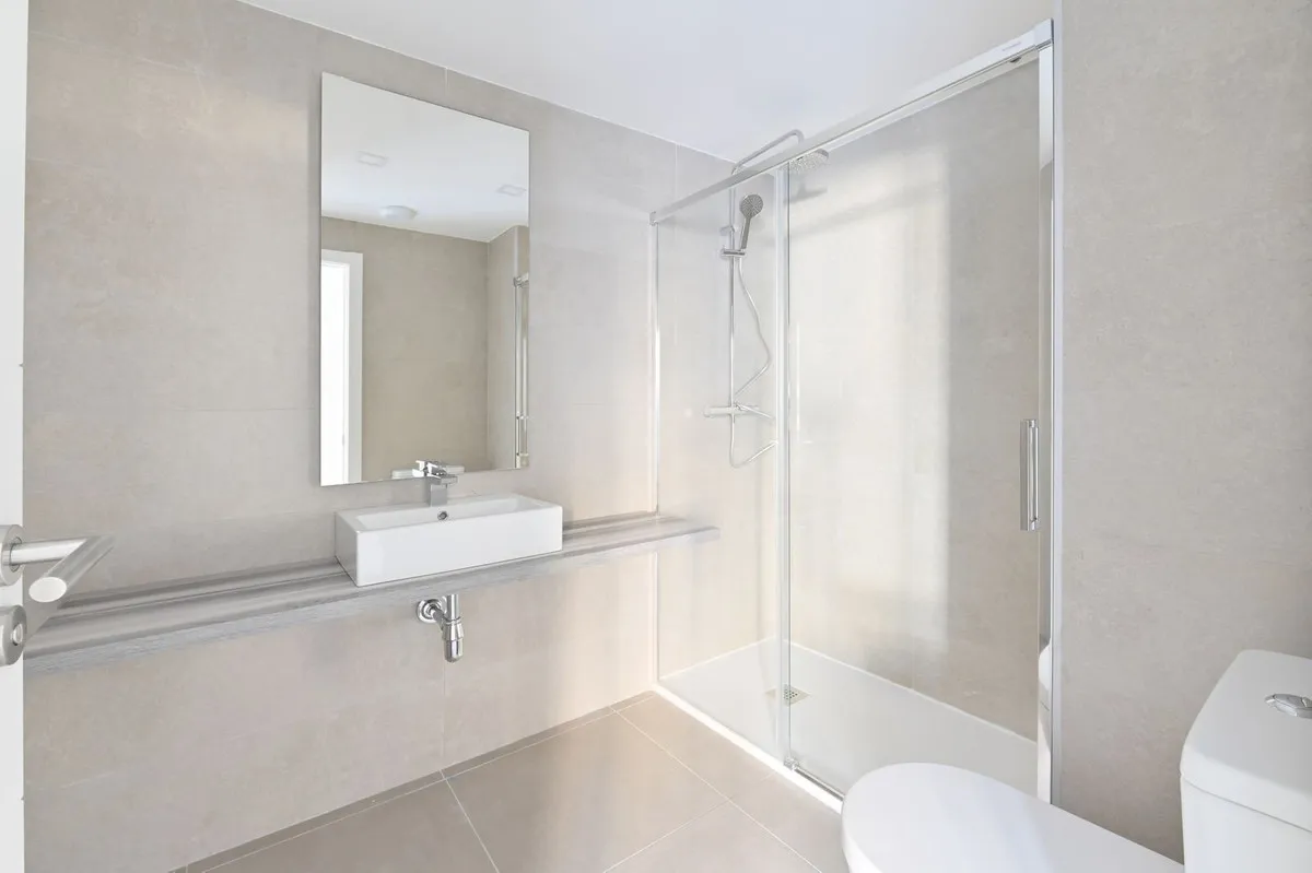 87055092-ffc1-48ad-8693-e4e1b64f6952