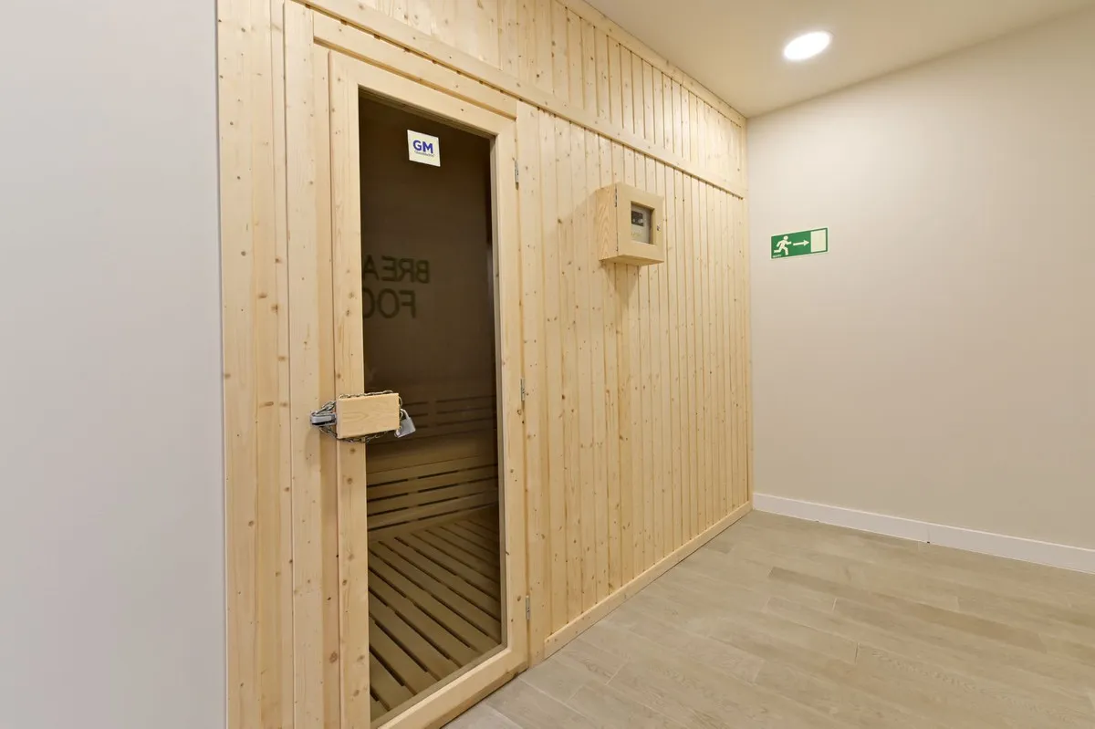 c1240805-891d-41b8-9de0-05ec8190e04b