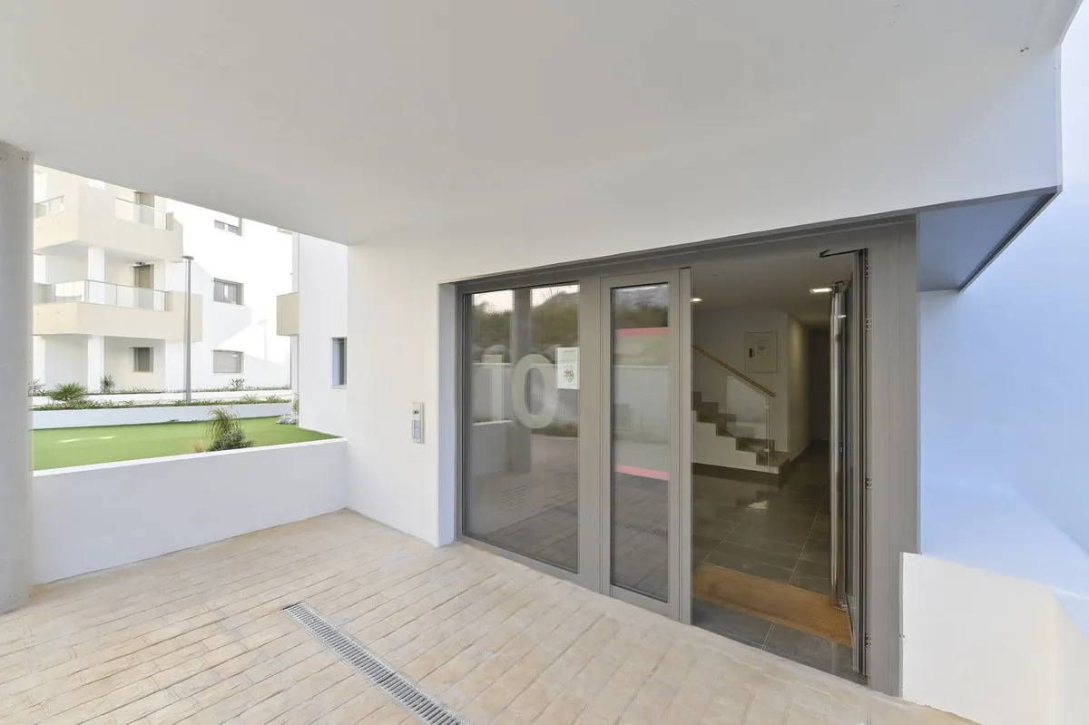 cc5ac25c-b389-483f-9cca-64c30ef1b872