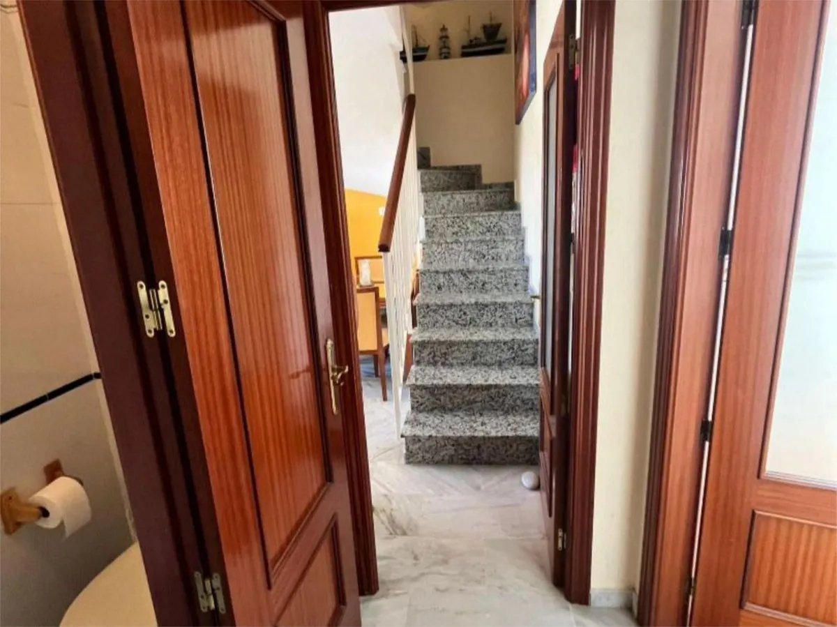 550d266f-9499-4e67-a87f-a83d670d447a