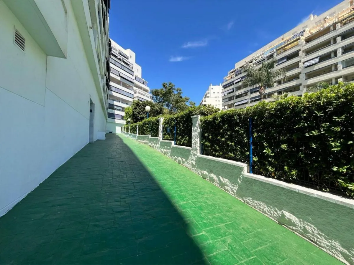 689098ac-6dea-4c1b-a455-daec2be823f7