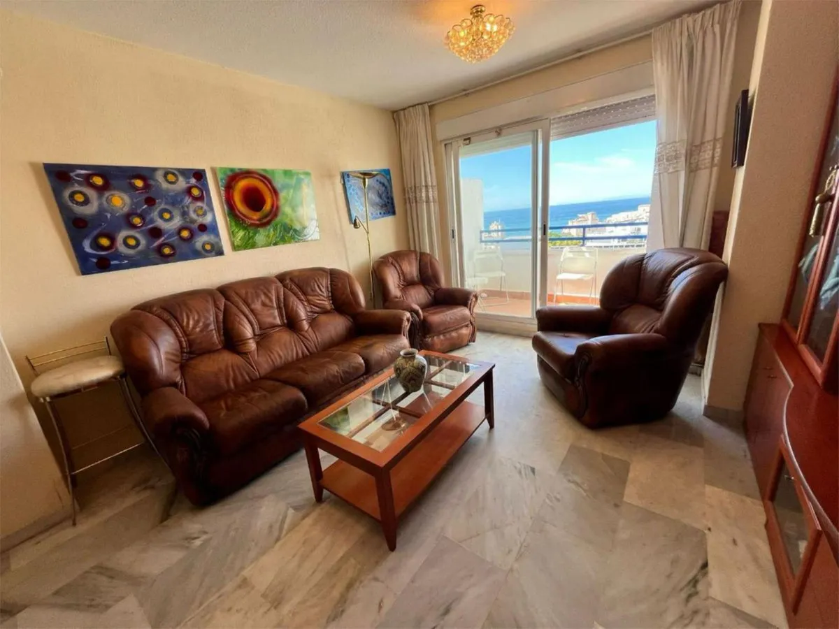 8d2f032e-7f06-4cd9-b849-cb54d87ad88a