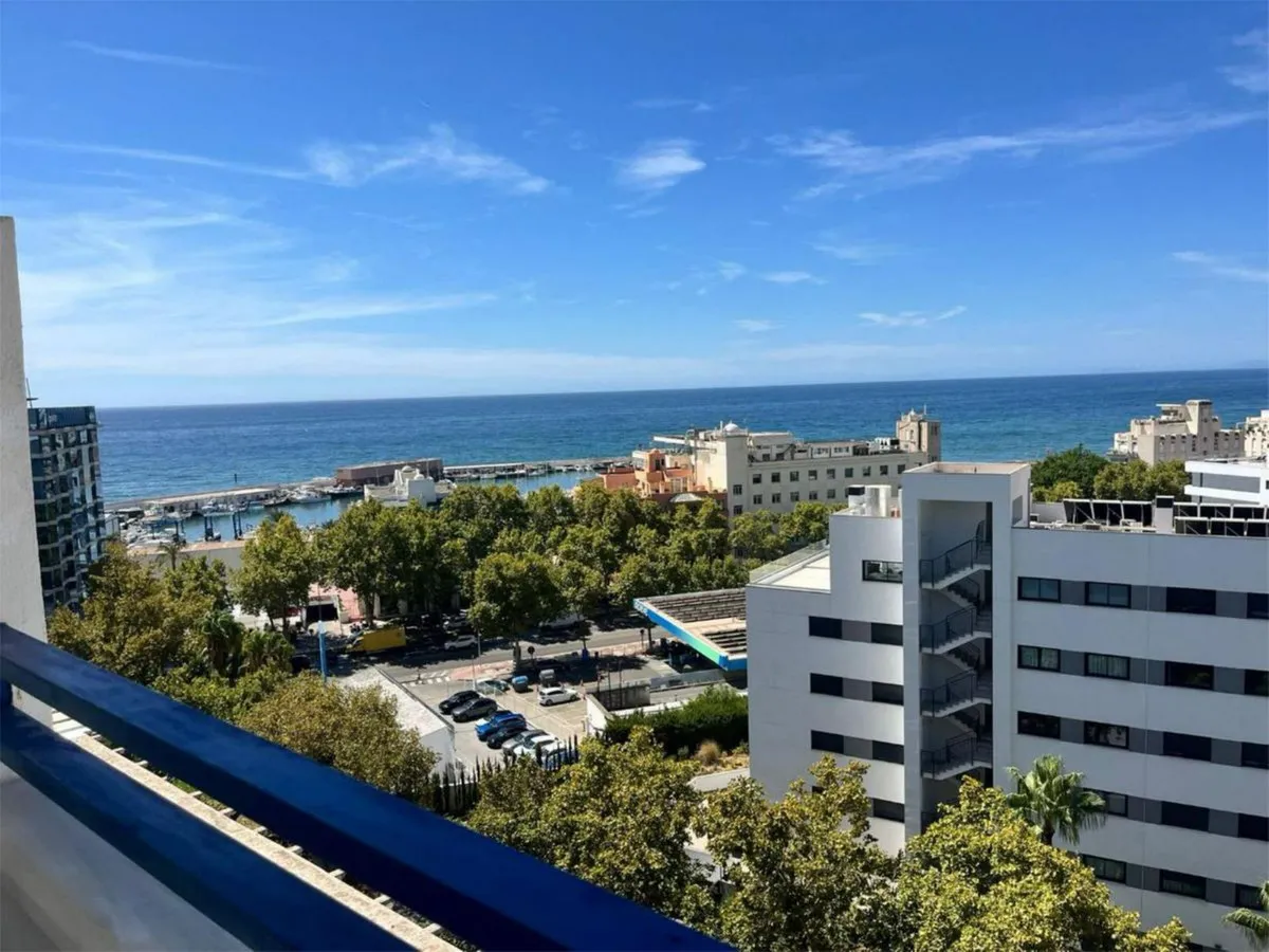 a40fc6c6-7d5f-488c-8ac1-3e4c398508e4