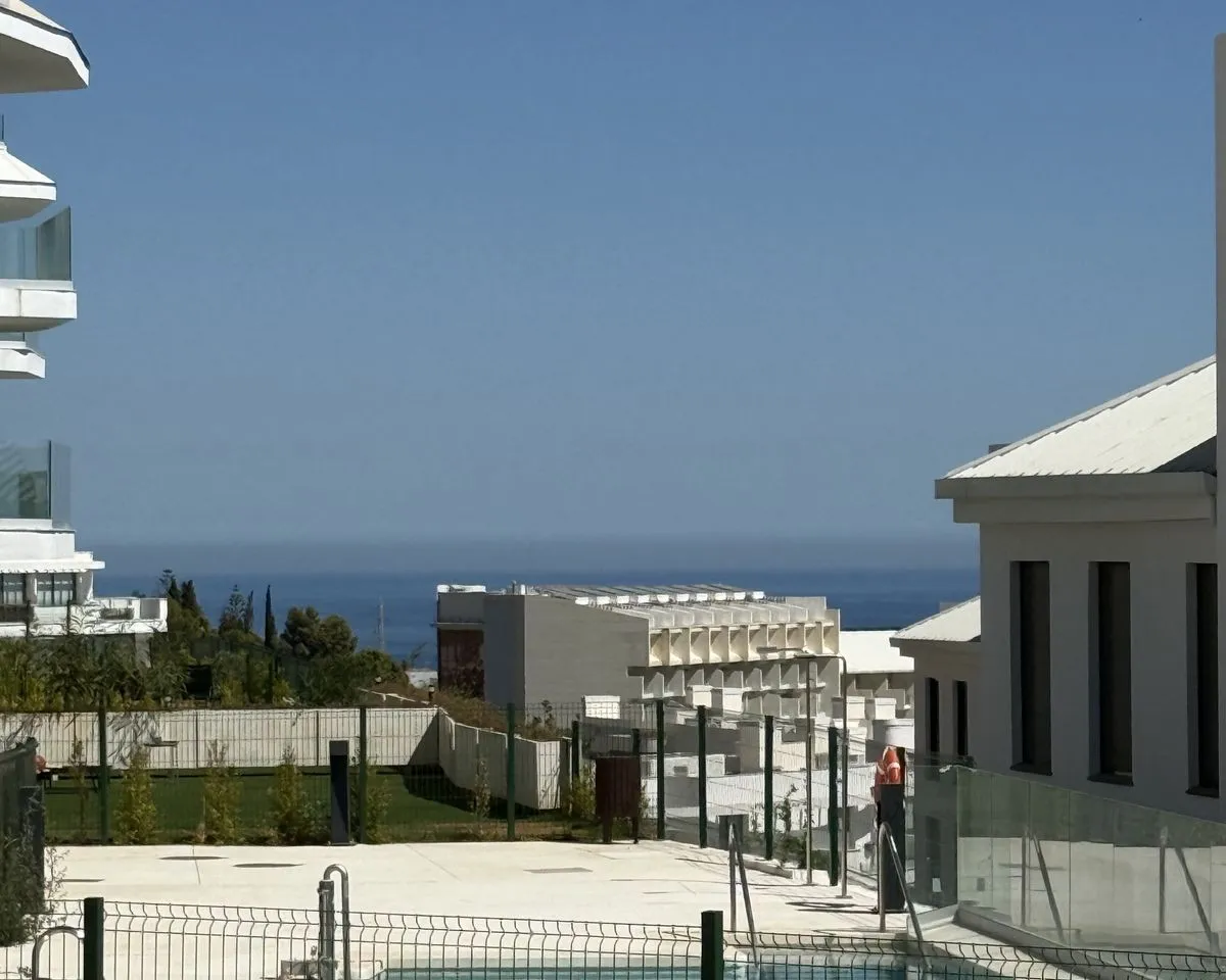 0e58d2d1-a995-44bb-b7b1-536f035e7d3d