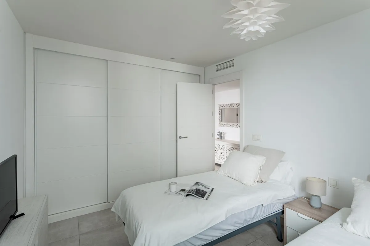 3854f8ae-e05c-4889-ac5d-5a19c19cc11f