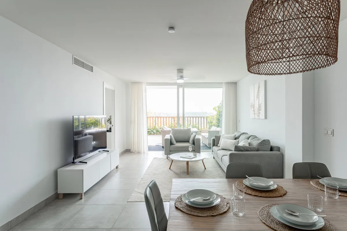 7abfd2c9-ae80-4fd6-ae44-94c8cb0d7cbf