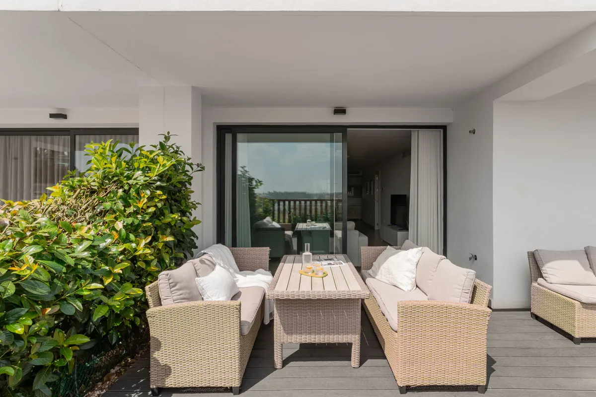 c3621c50-4d2e-43e4-b6c3-a38731d8dd2e