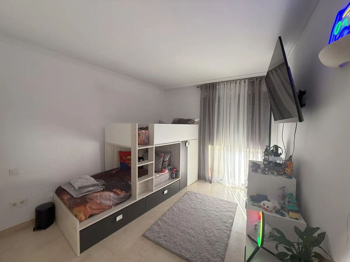 5e2e3d4a-cb88-41a6-a581-d0d4e41eef1c