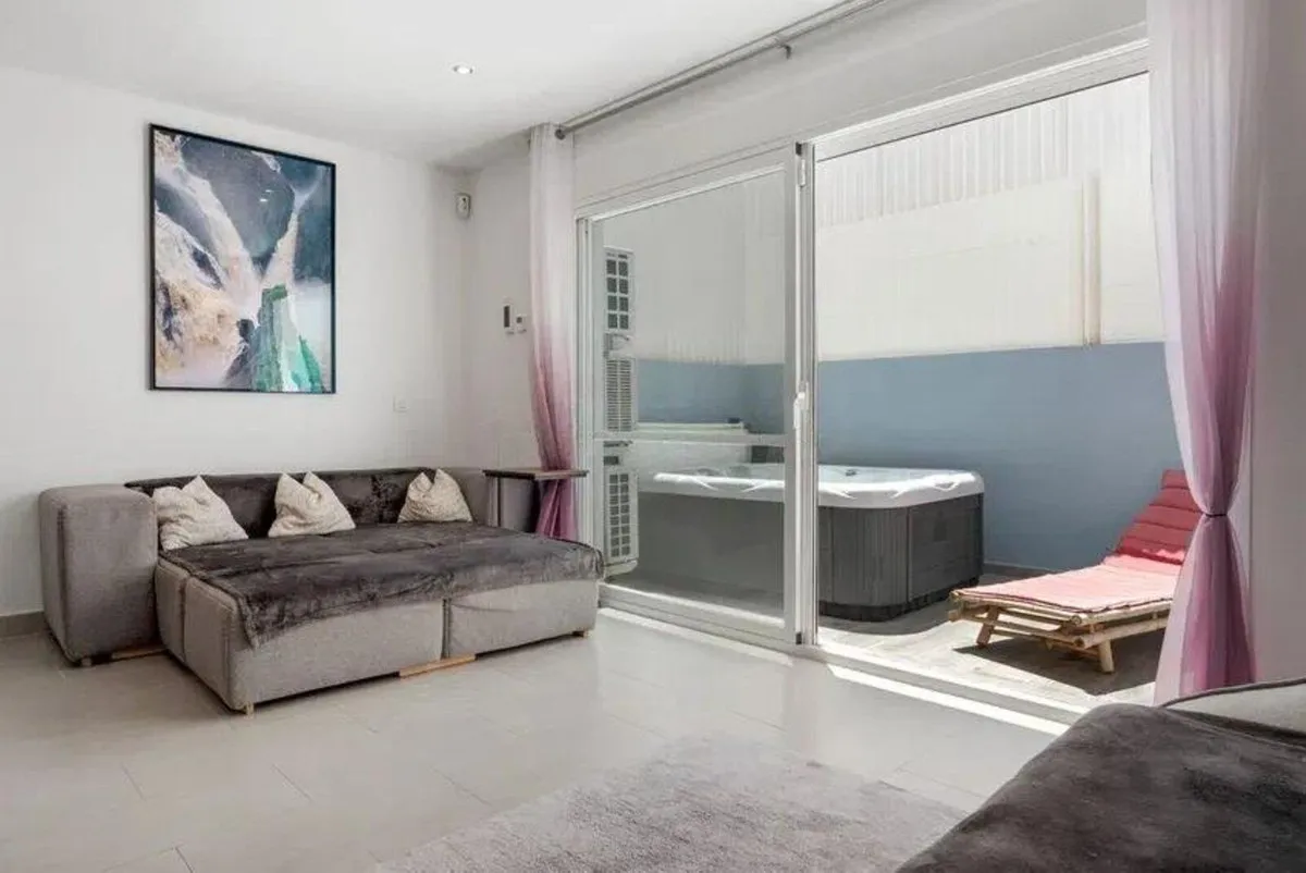 922911df-eb7f-419e-89b6-c4b817dc4e72