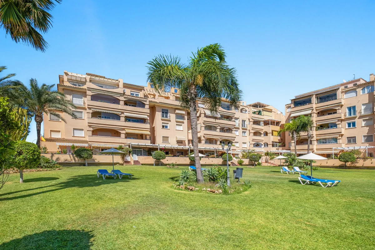 7f885953-aec4-4dea-9b21-a04649cbb6bd