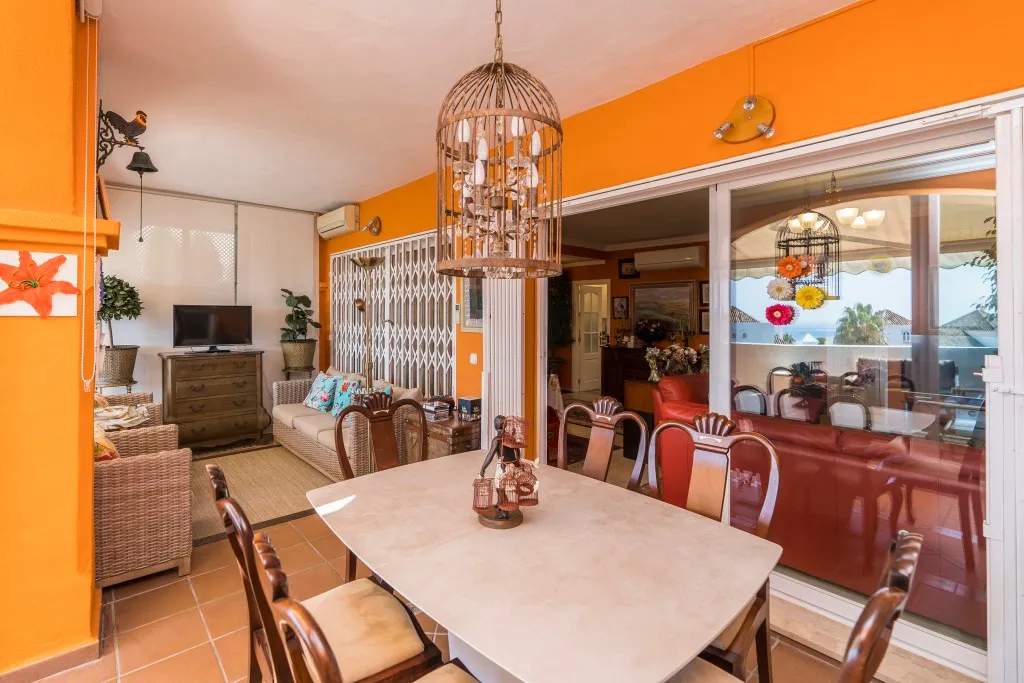 87a1b452-8b94-42f3-a4bb-cfd6d0478f4c