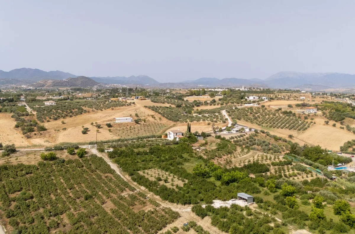 816751e8-2d75-4bd8-8759-62ee90d91dc0