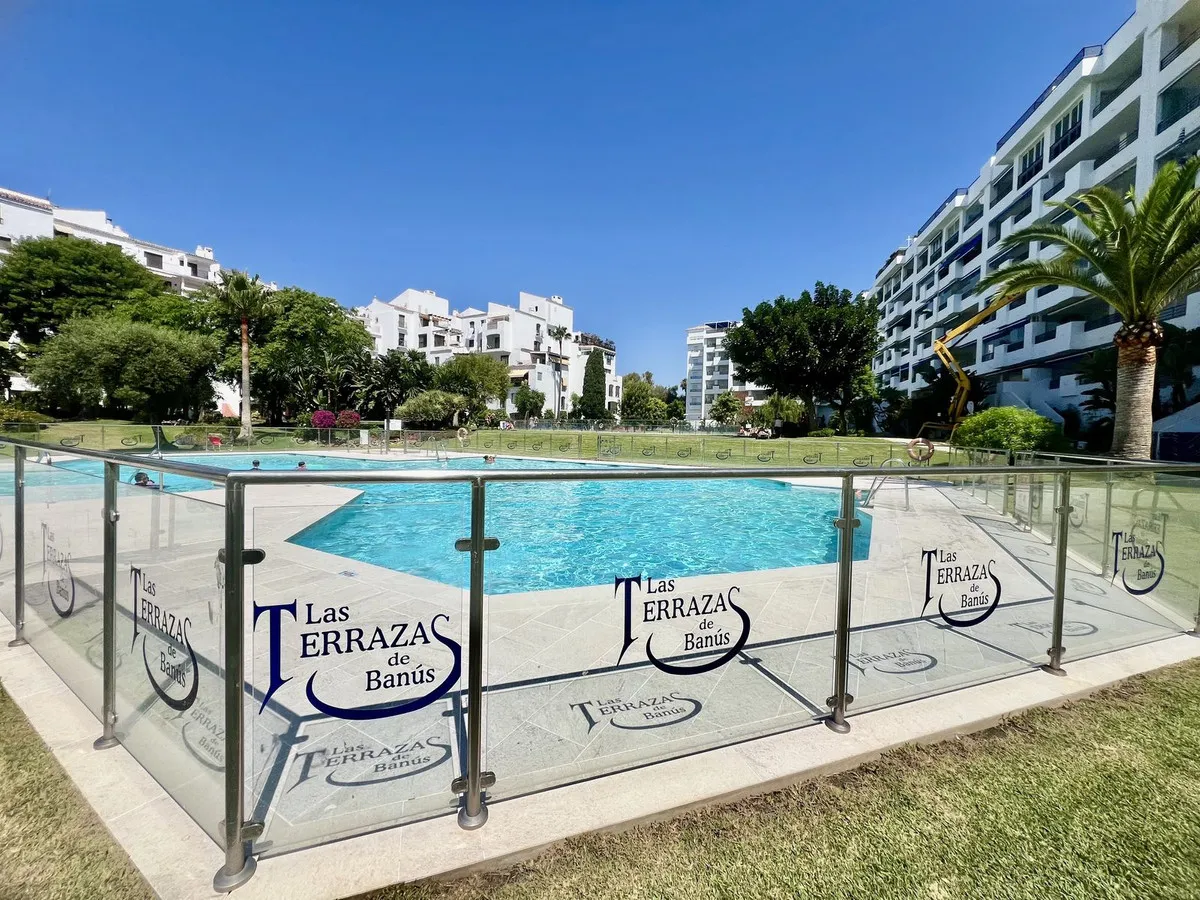 e3cdddca-f98b-4b8c-a2b4-e31412685537