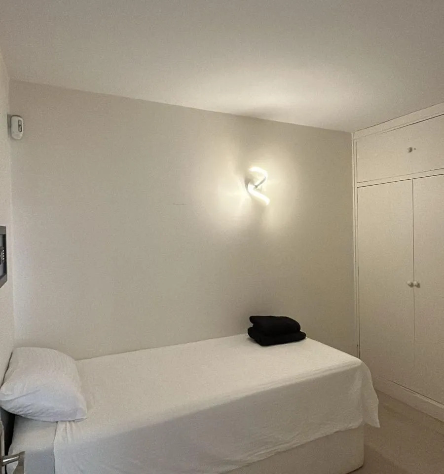 118a59d8-b56c-43e7-ade3-a6797ced6091