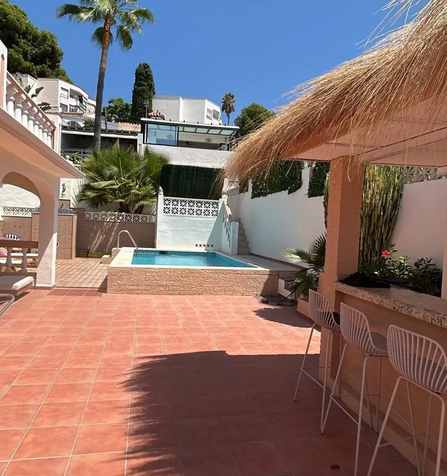 2bacfed0-faac-44e2-9937-50d72ab3f4a9