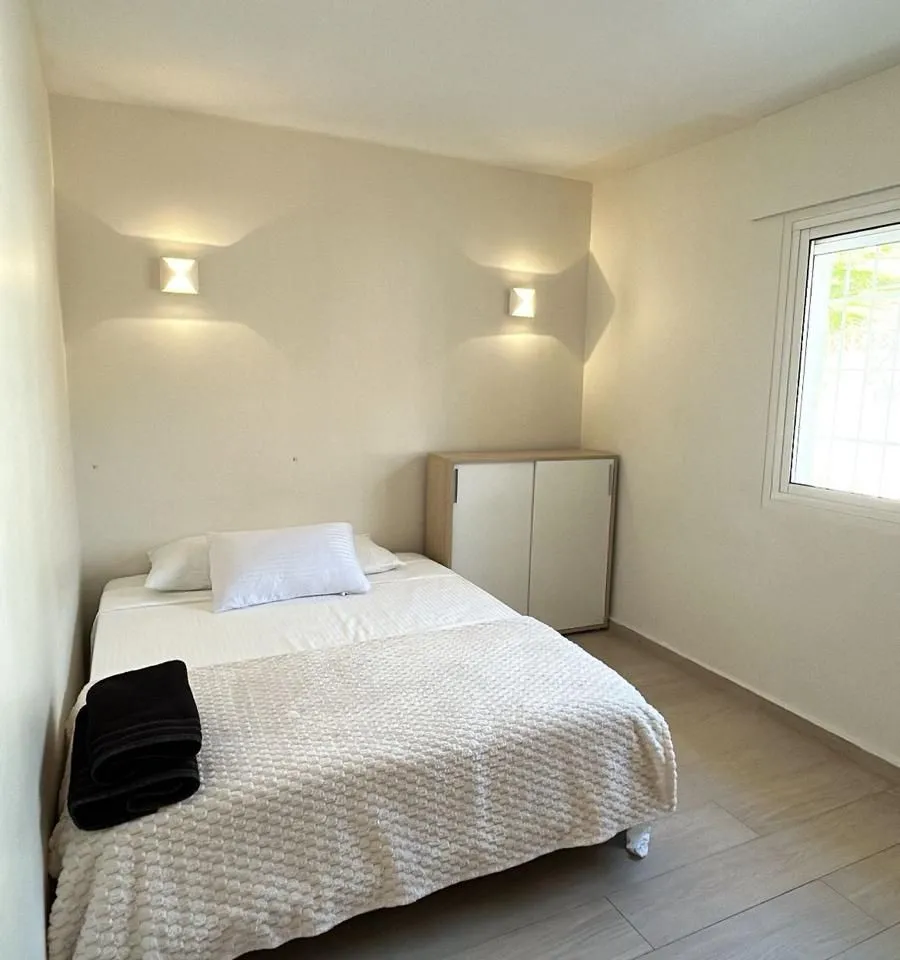 68d343d4-ab7d-4caf-b620-befc105b8382