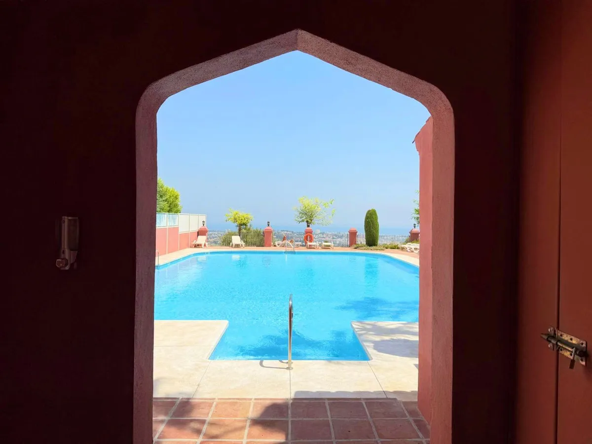 201b31a1-588c-4e7a-a96a-1cf3d6a69a65