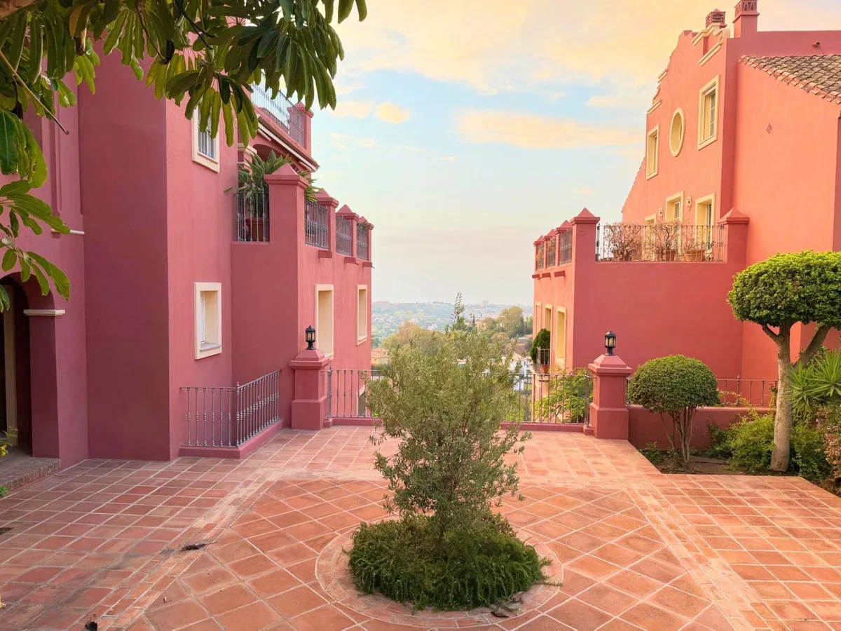 93e5addc-8813-4ca8-a13b-51caac03cf42