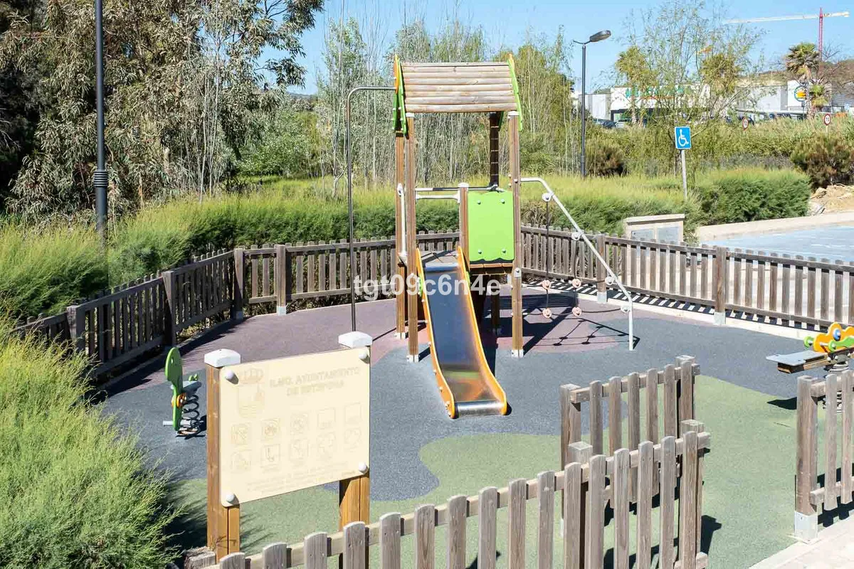 0a4eea5e-45f1-40da-b11f-858b197c57d6