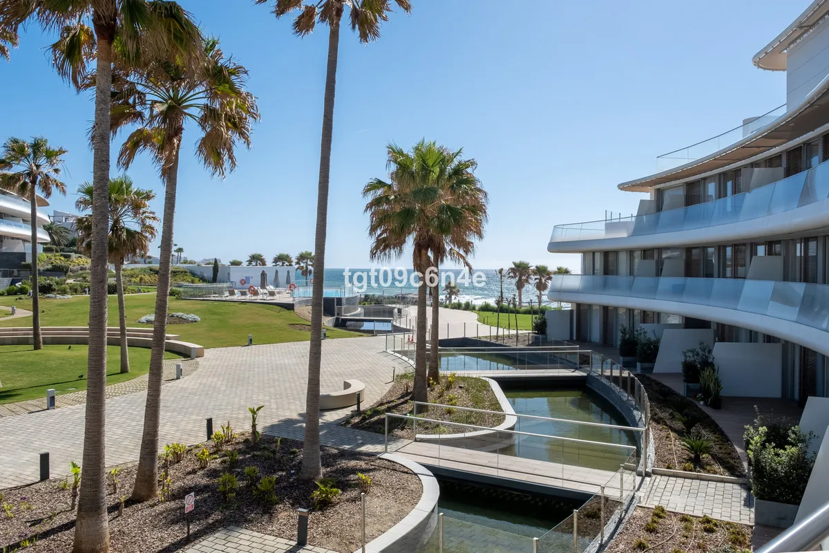 b513b0fb-7b84-4a8f-8494-c198d4be8c7c