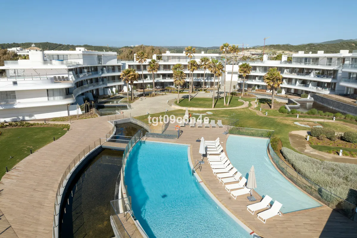 baf8a3b3-136b-461f-9280-d5858794bcc0