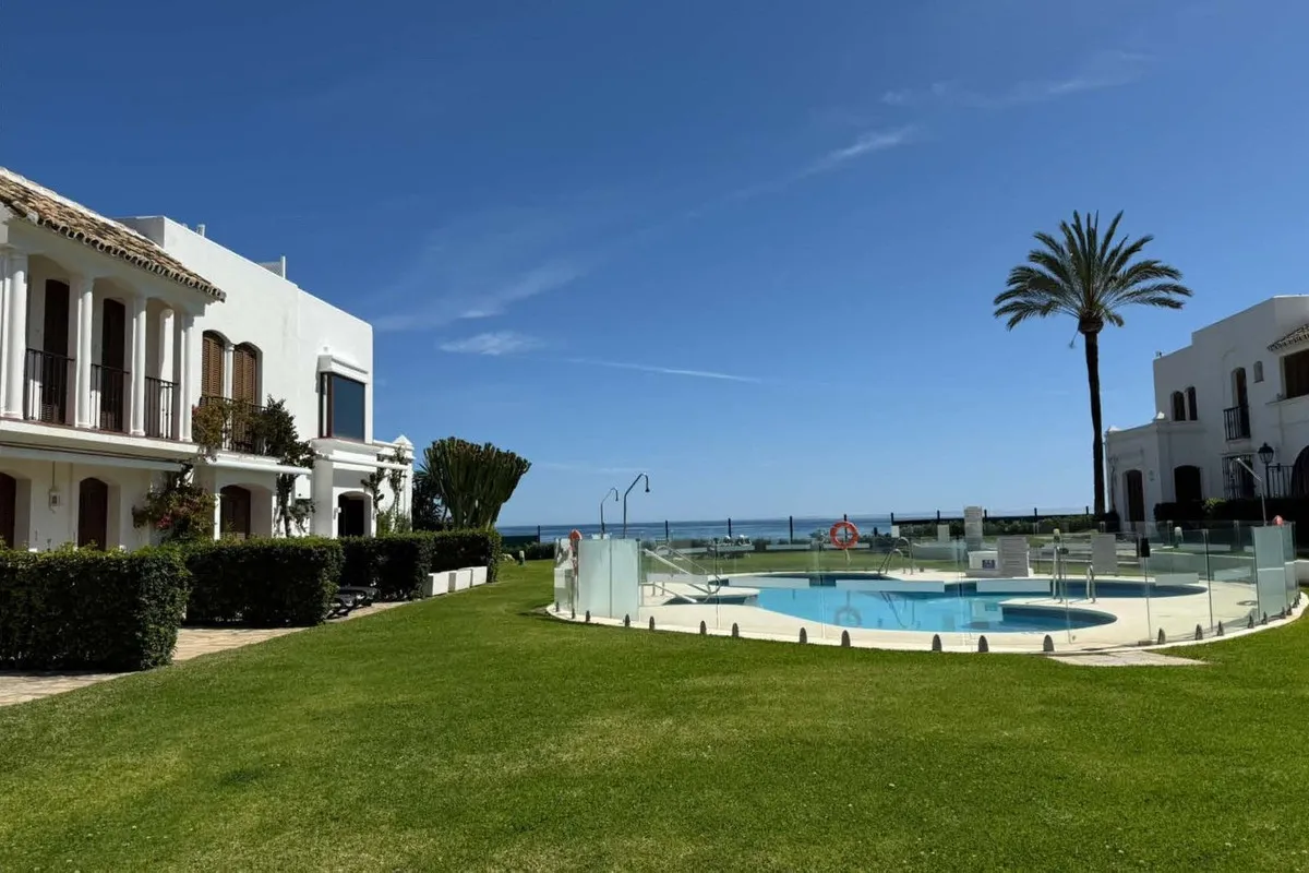 6b241842-1d3b-420e-82f4-a1453b947c63