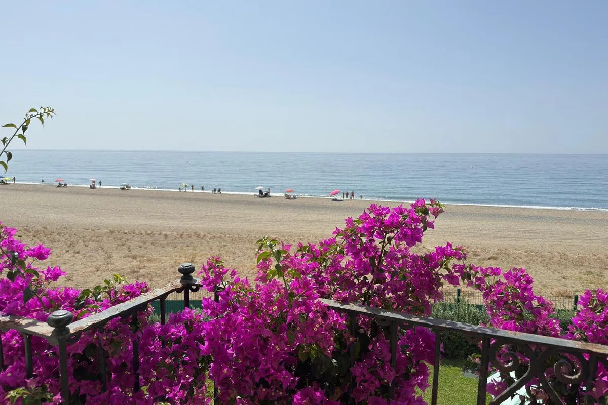 d4c34bb2-9875-464a-8a39-8cc36521673b