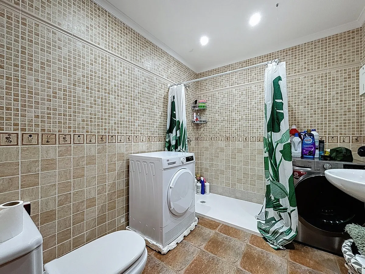 3d31d333-56ee-4518-b126-8d678b4e61d0