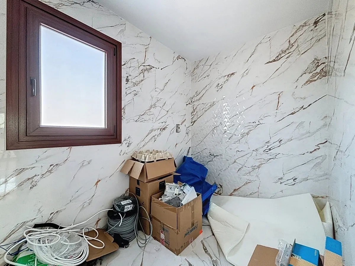 8d85331f-cd50-44e4-8bad-efdd665e8ebf